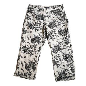 Chadwicks Capri Pants Womens size 14P Black White Floral Print Linen Cropped